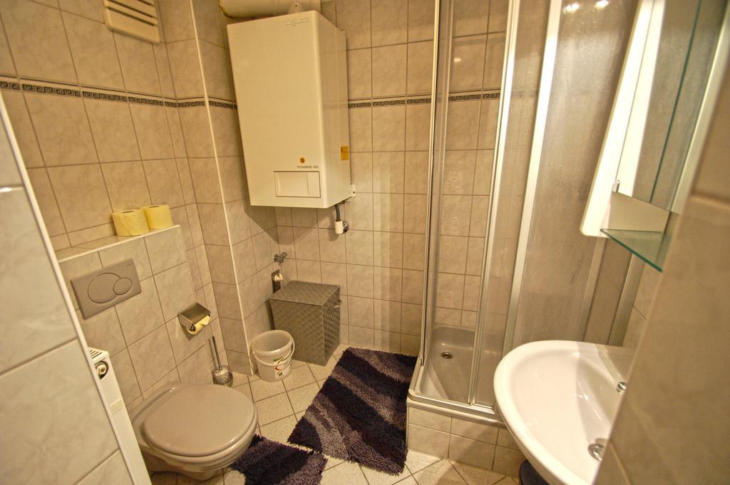 Apartment Zeller Lake & City Centre 滨湖采尔 客房 照片